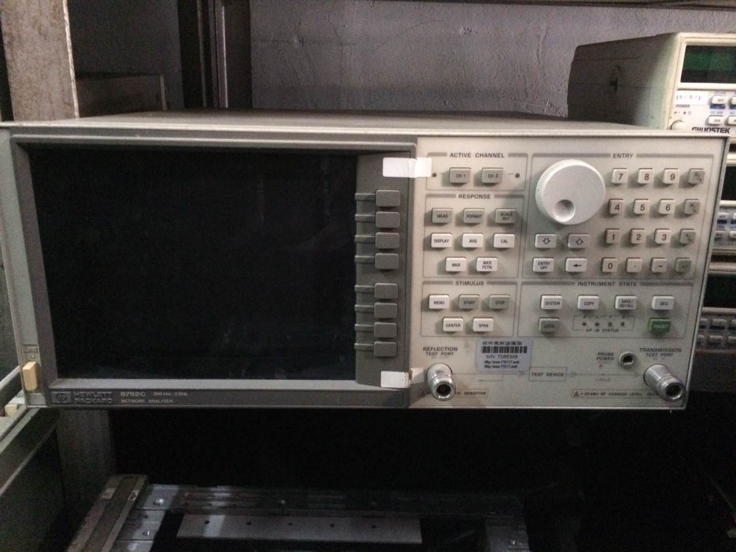 Buy the Internet Send the calibration piece HP 8752C US Original Network Analyzer