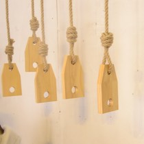 Womens clothing store display rack wall hanging ring solid wood decoration hanging shelf clothing store Natural color window wall hanging