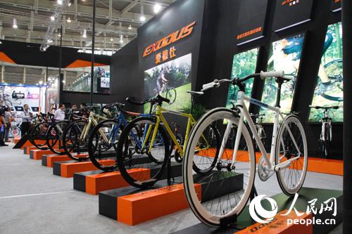 Electric vehicle station booth bicycle display stand exhibition props bicycle display props