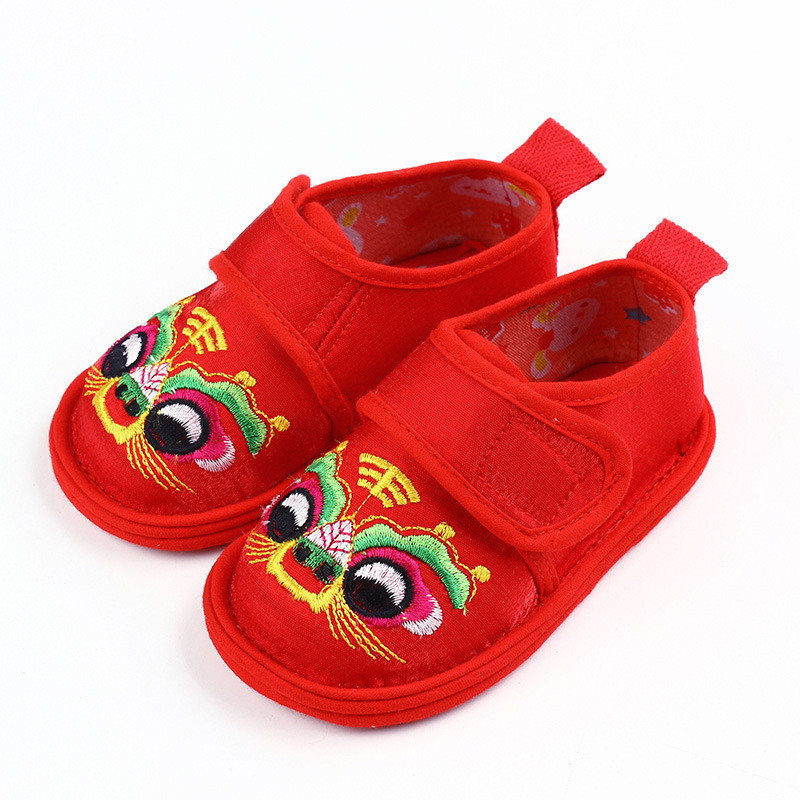 Tiger head shoes baby traditional handmade cloth shoes spring and autumn summer single shoes men and women baby thousand layer bottom tiger shoes one year old