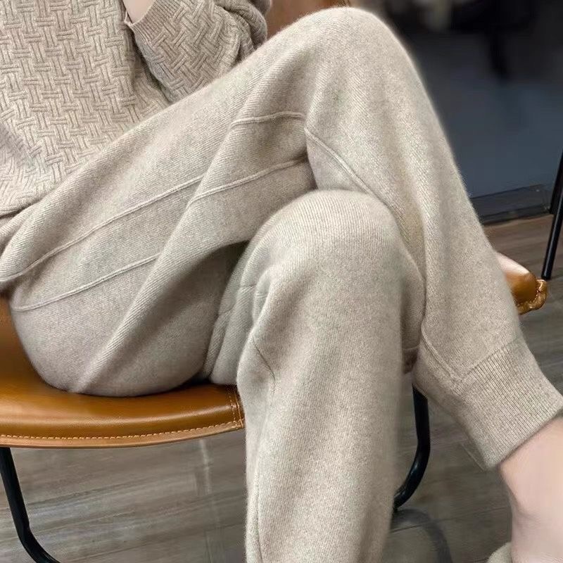 Autumn and Winter 100% Pure Wool Pants, Thickened Slim-Fit Pants, Carrot Knit Pants, Outerwear Cashmere Pants, Warm and Casual for Spring