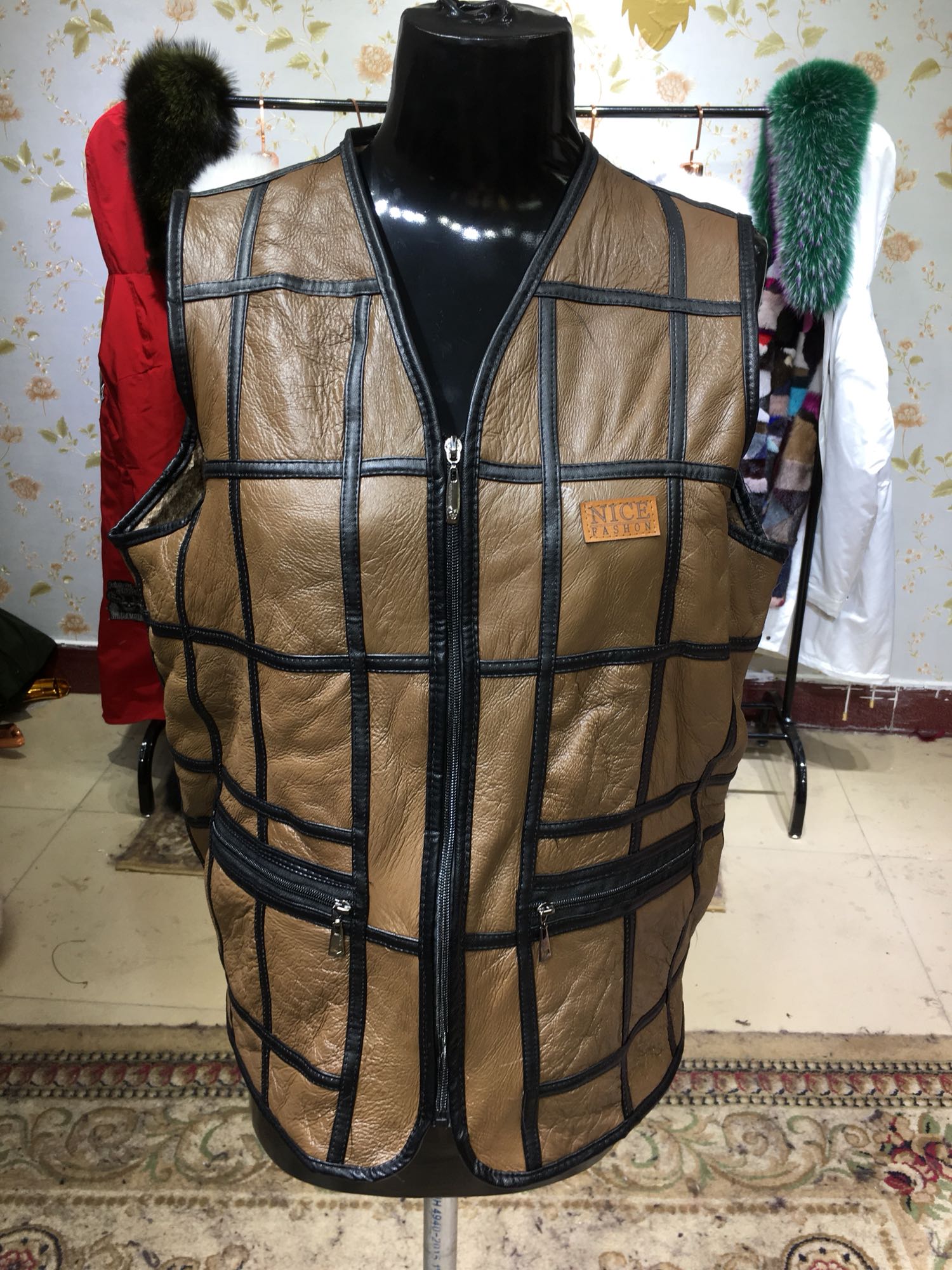 Manteau de fourrure femme OTHER   - Ref 3171503 Image 1