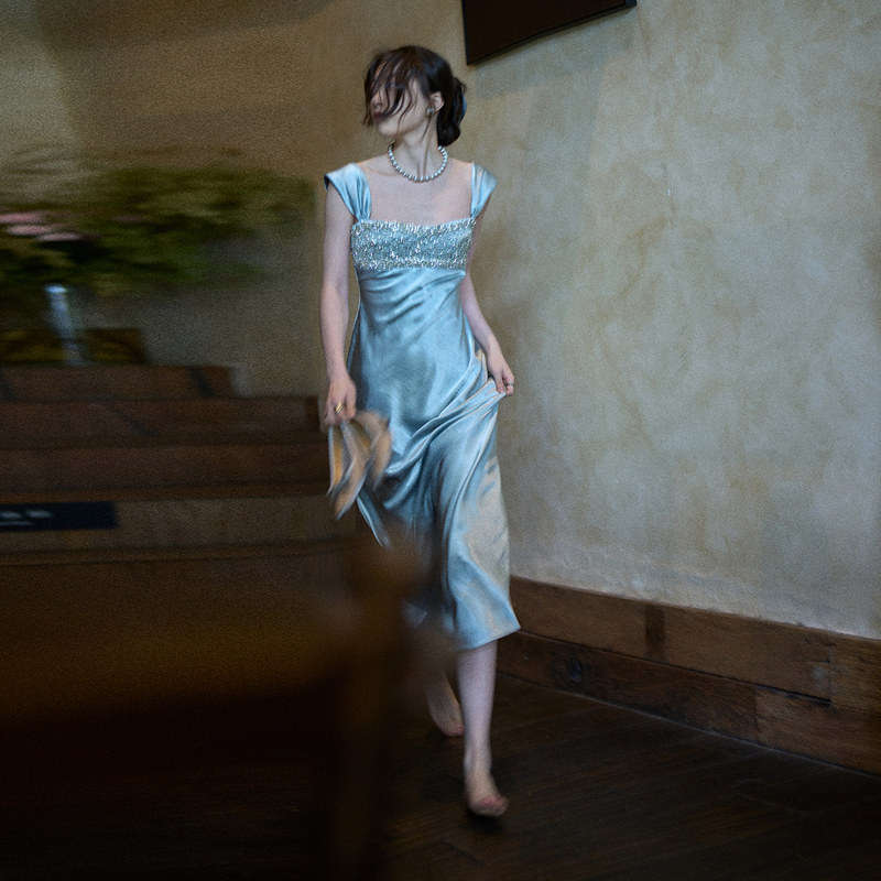 Texture-Si Pure Handmade Diamond Beading Flowing Satin Slim-Fitting Elegant Holiday Party Dress Formal Dress