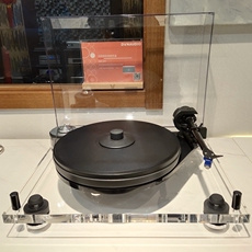 Виниловый проигрыватель 奥地利新款 pro-ject 宝碟黑胶唱机6perpex sb
