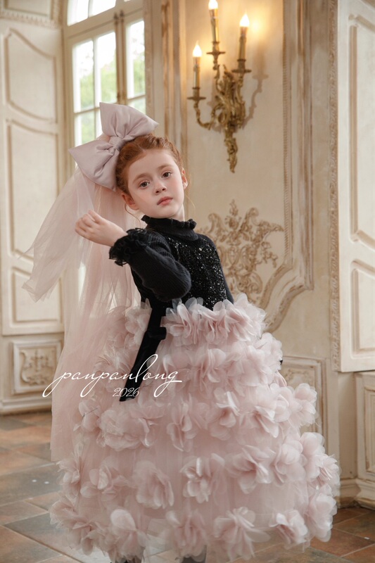 2026 Autumn New Fashion Dress Sequin Floral Pink and Black Mesh Dress Princess Dress Performance Costume