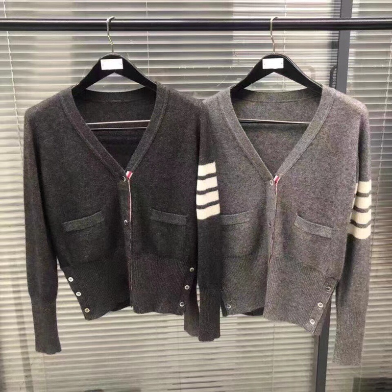 2025 Autumn and Winter New Tb Cardigan for Men and Women, Slim Fit V-Neck Cashmere Knitted Top, Long-Sleeved Couple Style Sweater Jacket