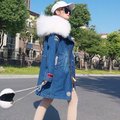 Длинная джинсовая утепленная куртка, коллекция 2022, средней длины, с вышивкой