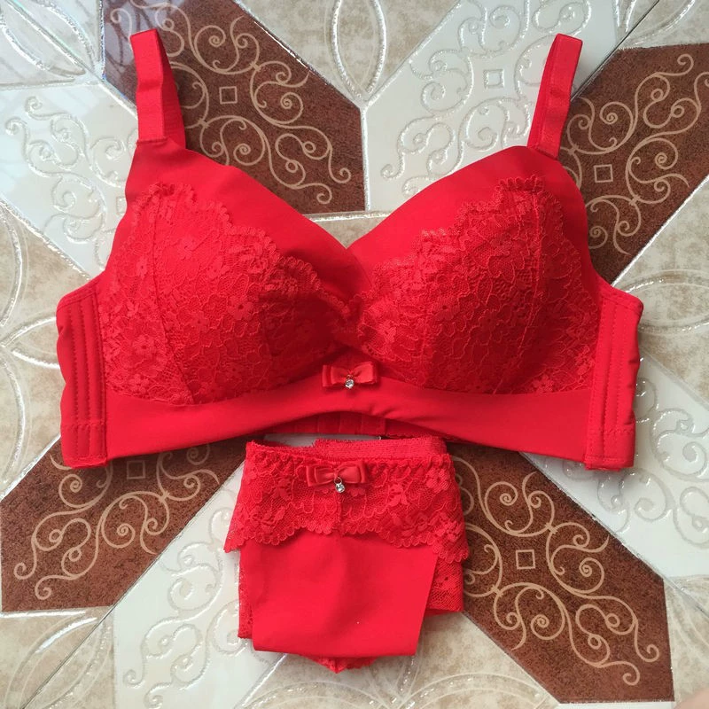 Ngực nhỏ ngực phẳng đồ lót dày tập ít quý cô tụ tập Aa bộ sưu tập dày ngực sữa ren 3cm do lot nu