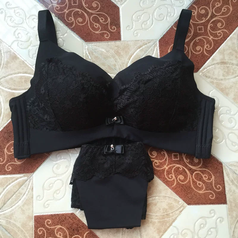 Ngực nhỏ ngực phẳng đồ lót dày tập ít quý cô tụ tập Aa bộ sưu tập dày ngực sữa ren 3cm do lot nu