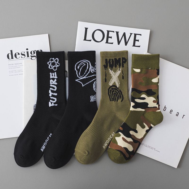 Black Socks for Men, Summer Long Socks, Trendy American Basketball Mid-Calf Socks, Trendy Brand High-Top Army Green Camouflage High-Waisted Unique Style