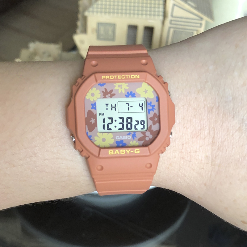 Casio Watch Baby-G Bgd-565Rp-4/570Bc-3/4/Gs-1 Digital Sports Women's Watch