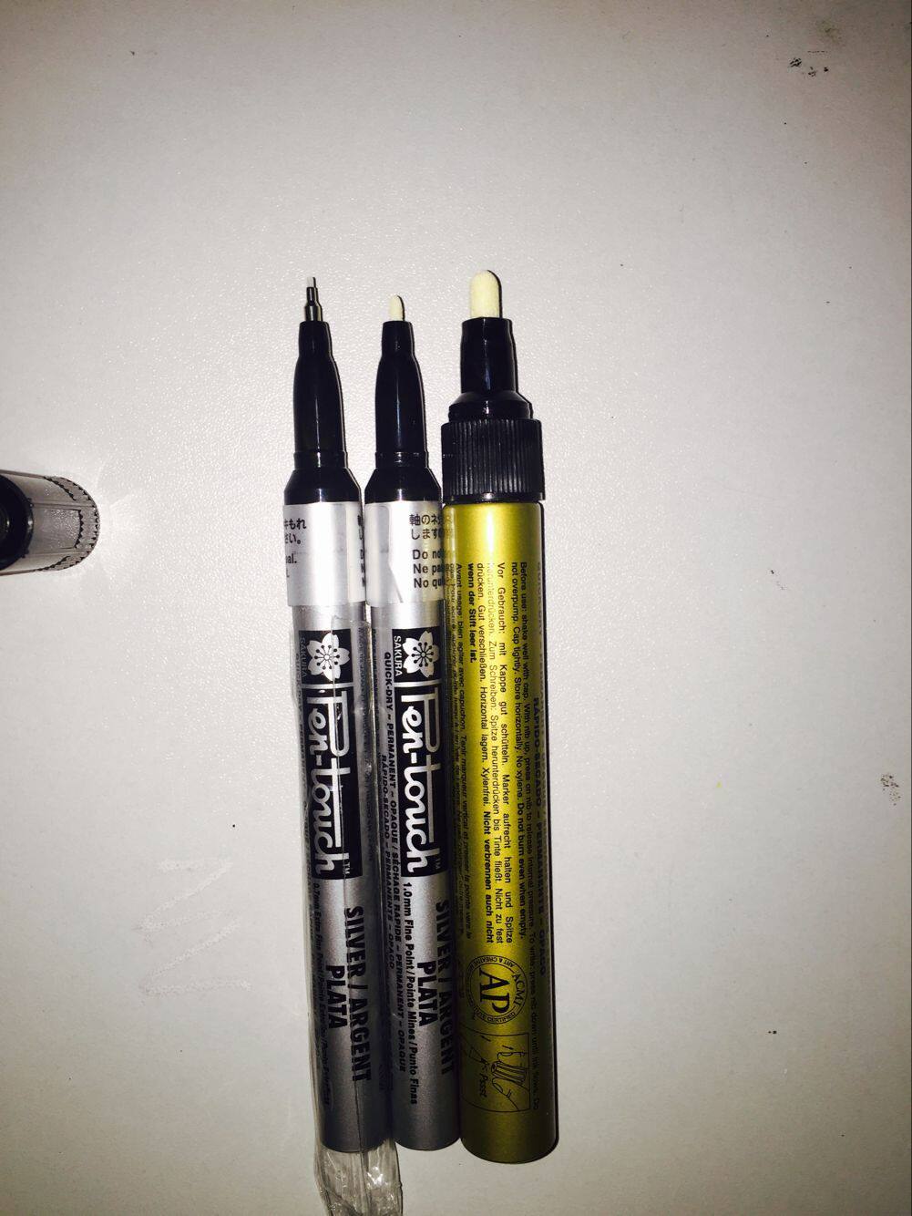 Japanese cherry blossom SAKURA gold paint pen touch-up paint pen gold paint pen furniture door and window gold pen cherry blossom paint pen