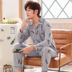 Mens đồ ngủ dài tay áo bông cotton cardigan bộ pajama mỏng bông trung niên bông trẻ nhà quần áo. 