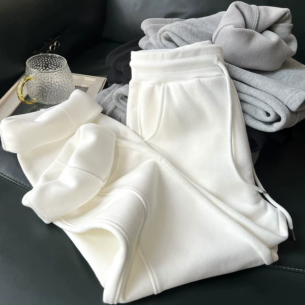 Товары от 衣欣然服饰