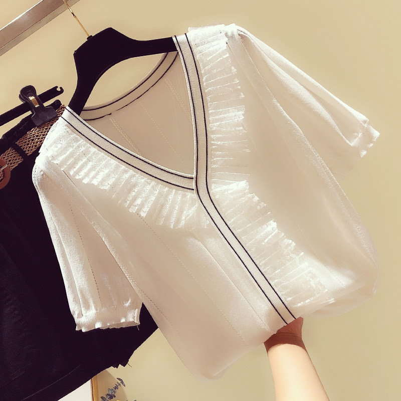 South Korean ice silk short sleeve T-shirt woman 2020 new Korean version loose white slim-in-shirt V collar half sleeve blouse