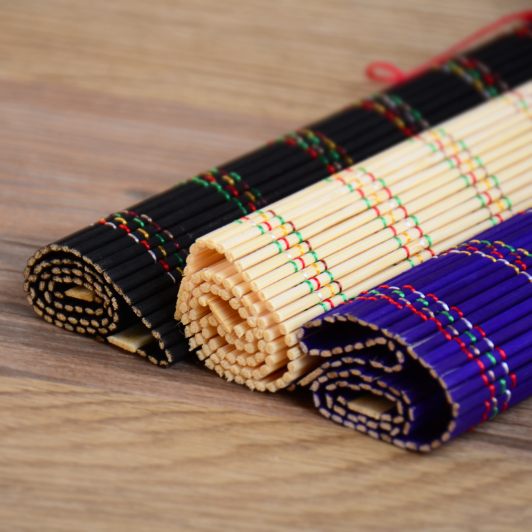 Country painting calligraphy and painting with drawing brush carrying placing small number large number of pen curtain bamboo pen bag student Wenhouse supplies