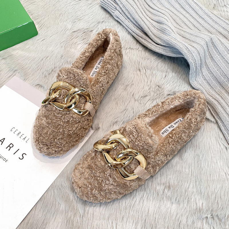 Comfort is absolutely great, good wear new wool shoes, women's winter wear warm plus velvet a pedal cotton shoes tide