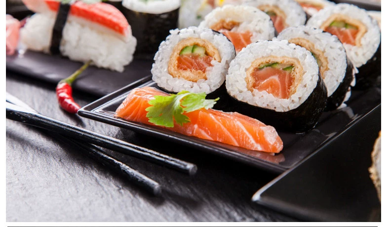 Một công cụ sushi sushi bộ rèm tre kohlrabi rèm gạo rong biển nhựa tre cuộn rèm khuôn - Tự làm khuôn nướng