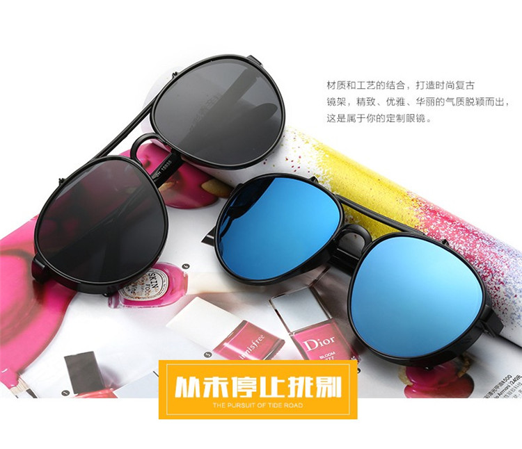 Kính râm tên tuổi mới Bán buôn kính râm nam nữ màu phim kính râm kính râm retro tròn khung UV mắt kính nam