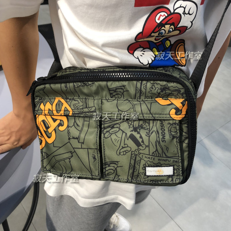 Fun tide brand domestic spring new Garfield army green tooling men and women oblique cross shoulder bag GS120109G