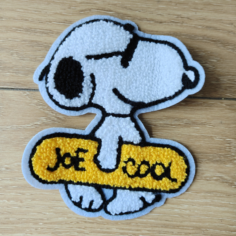 Yellow Joe Cool Snoopy Cartoon Towel Embroidery Patch for down Jackets, Cotton Clothing, and Pants Decoration to Patch Holes