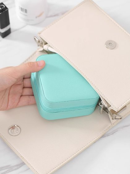 首饰盒收纳盒便携式耳钉耳环手饰品项链戒指小型精致迷你新款盒子