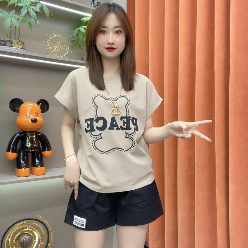 100% Pure Cotton New 2024 Summer Short-Sleeved T-Shirt for Women, Loose Fit, Bear Cartoon Letter Print, Fashionable Top, Trendy 100% Pure Cotton New 2024 Summer Short-Sleeved T-Shirt for Women, Loose Fit, Bear Cartoon Letter Print, Fashionable Top, Trendy