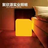 40*40*40 см. Светодиодный кубичный стул стул на открытом воздухе с изменкой