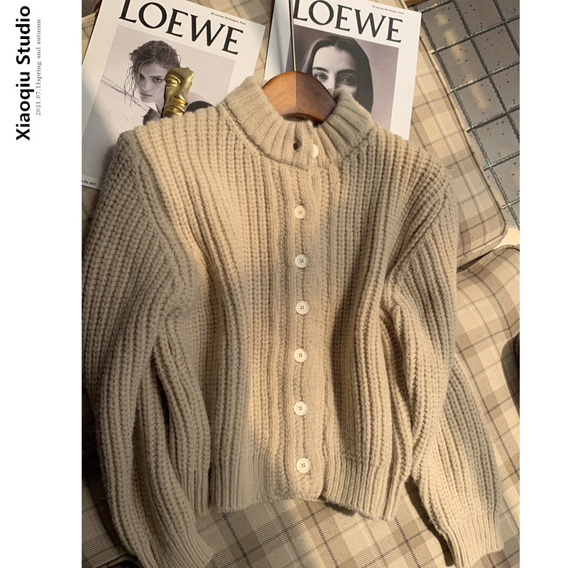 South Korea 2021 autumn new Korean version round neck sweater coat women's temperament early autumn layered knitted cardigan top