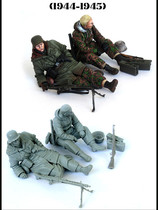 1: 35 resin people 2 people E13