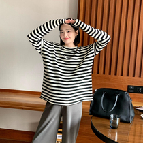 Maternity wear spring 2024 new tops cover the belly without showing pregnancy loose and versatile casual striped knitted tops trendy