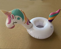 Красочный единорог