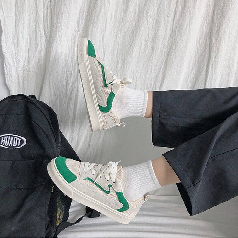 Black & White Pure Color Sox Children's Day Department 100 Lap Short Barrel Students Sports Sweat and breathable cotton Sox Korean version Men's mid-cylinder socks