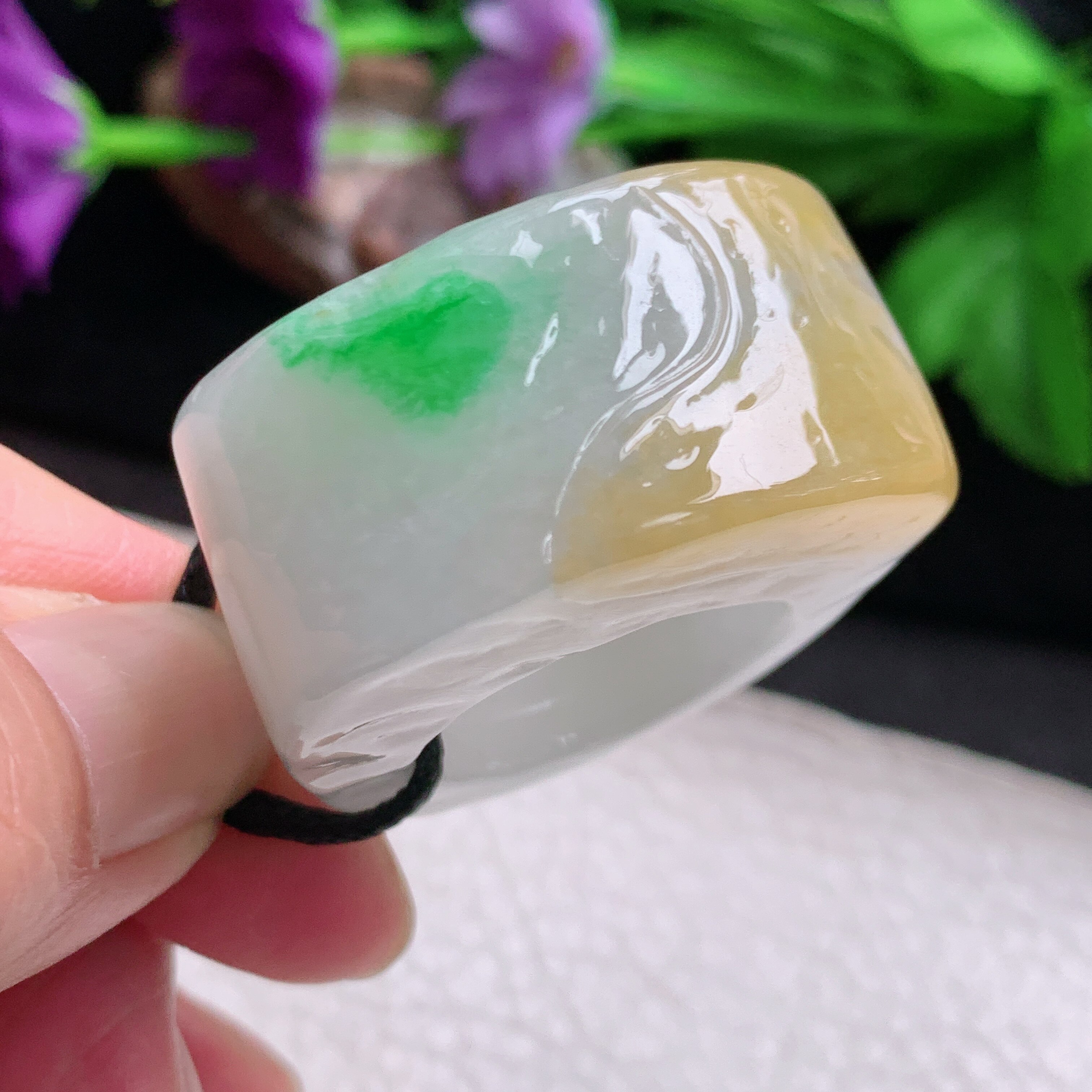 Yf real shot 40.8*19*13.6 special 21.8mm inner diameter three-color Burmese jade A-grade exquisitely carved ring