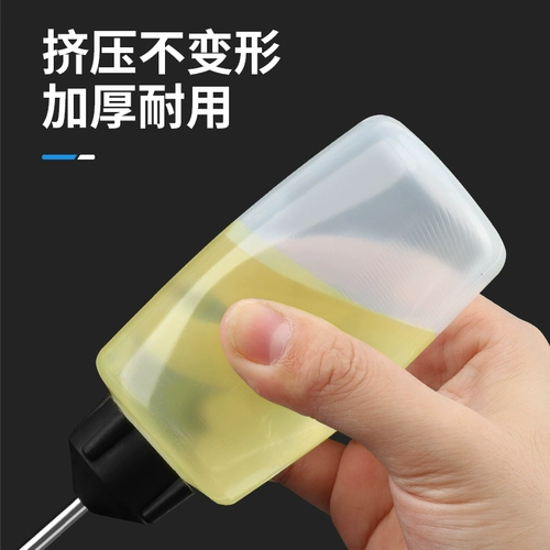 Моторное масло, механические смазочные материалы, пластиковая бутылка