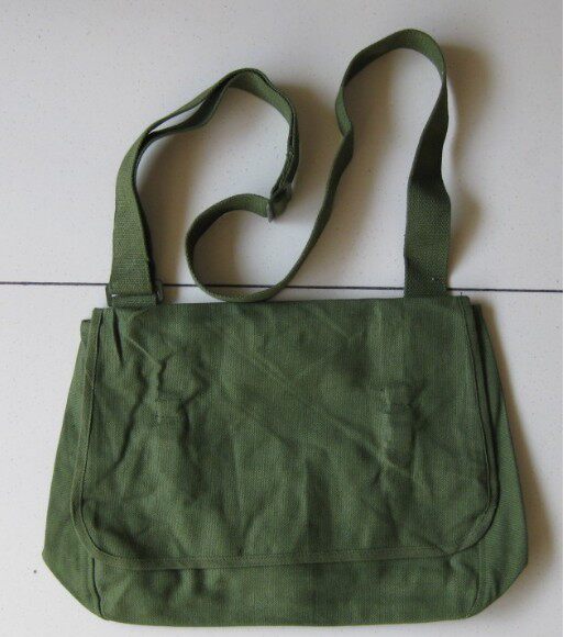 Inventory old stock in 199 65 - style old canvas small army bag stock of red era nostalgia classic