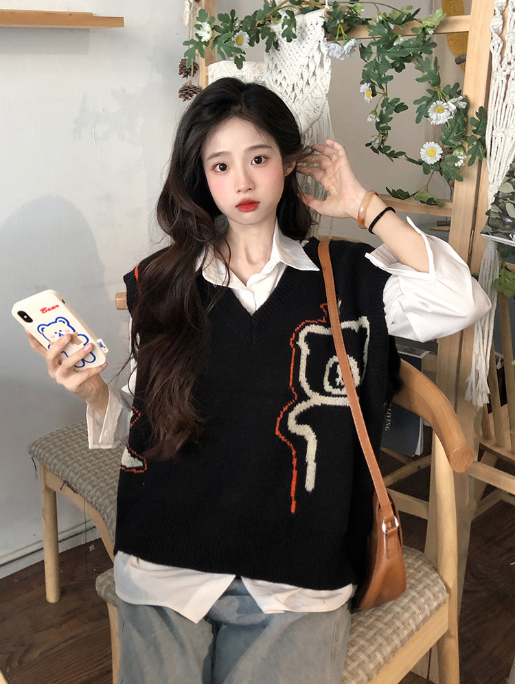 Женская жилетка v领背心针织马甲女秋季新款2025网红爆款叠穿宽松衬衫搭配两件套