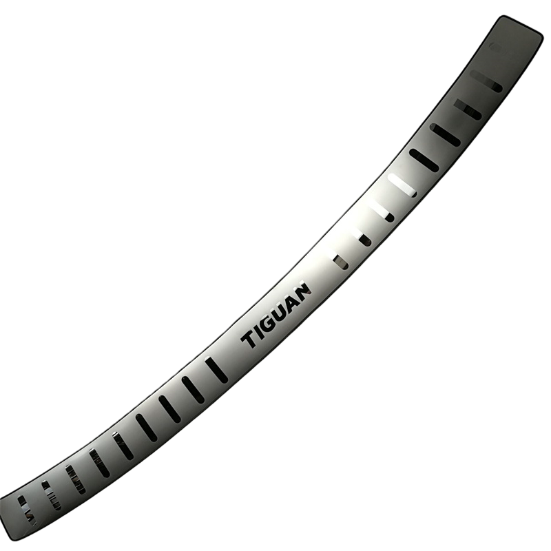Suitable for 17-24 Volkswagen Tiguan L Rear Guard Plate Stainless Steel Trunk Trim Tailgate Threshold Pedal Modification