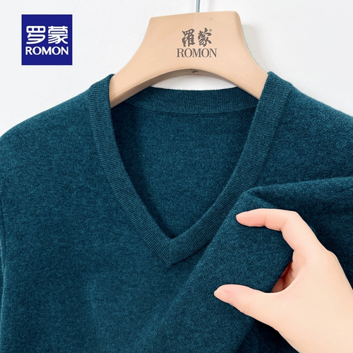 Классический трикотажный осенний модный универсальный свитер для отдыха