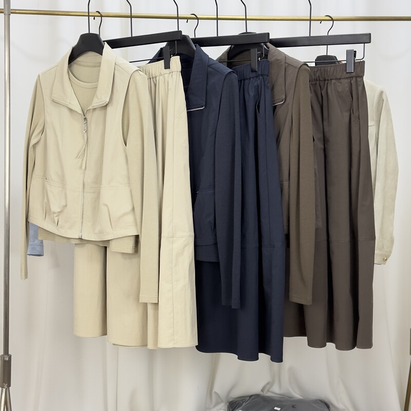 European Style Vest and Skirt Set for Women, Fashionable Suit, 2026 Spring and Autumn New Outfit, Three-Piece Set, New Trendy Product