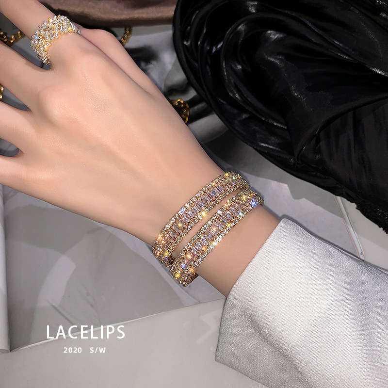 LACELIPS Premium Zircon Collision spark bracelet with flash diamond ins niche design Open bracelet Net red woman