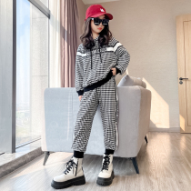 Girl Suit 2022 Spring New Children Trendy Thousands of girls CUHK girls even cap casual wear two sets of damp