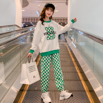 Girls checkerboard gushed foreign air 2022 Spring paragraph New products Childrens tennis red sleeve head plaid long sleeve sweater two-piece set