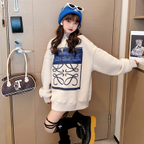 Girls fleece thickened sweater western style 2022 autumn and winter big childrens loose pullover all-match warm printed top trend