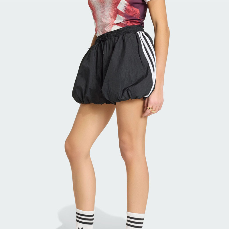 90% off Special Zone丨Brand Discount丨Summer Shorts for Women【40D Nylon Shiny Wrinkle Fabric】Puffy Shorts