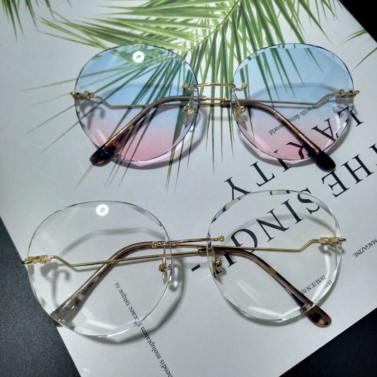 Châu Âu và Hoa Kỳ đa giác không khung cắt tỉa kính râm nữ gradient đại dương màu sắc kính râm chống UV nữ mắt kính rayban