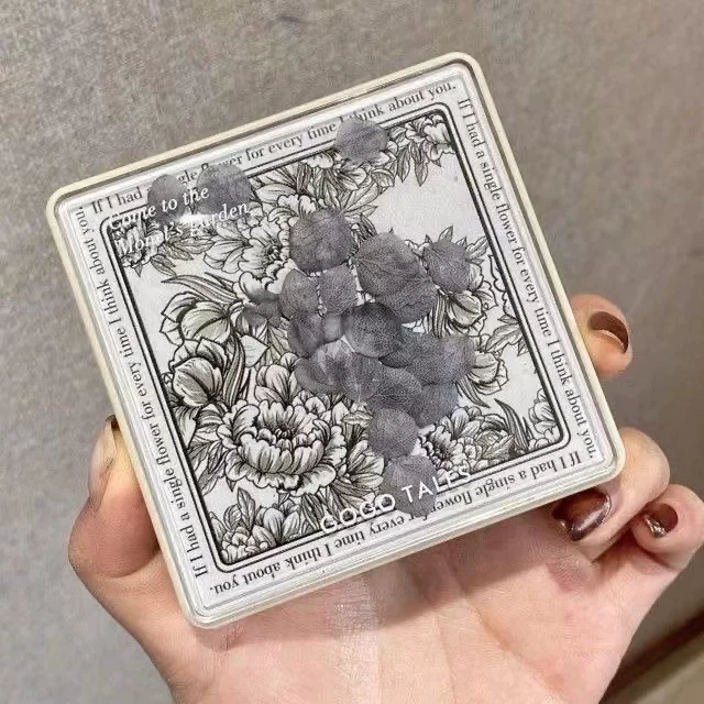 Палетка теней для век Secret Garden Petals глаз палетка в Milk Tea Palette земляной матовый перламутровый секrendой фиолетовые алмазы