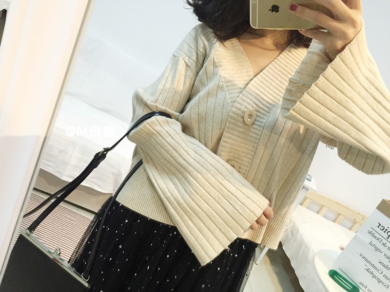 Xin chào MLZ Khuyến nghị Nhẹ nhàng và đơn giản, cổ áo nhung mềm V-nhung mềm tay áo đan len áo gile len