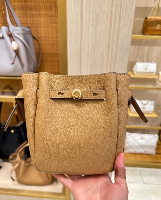 U.S. Purchasing Agent for Tory Burch's New Romy Mini Vegetable Basket Bag, Single Shoulder Crossbody Phone Bag 171002