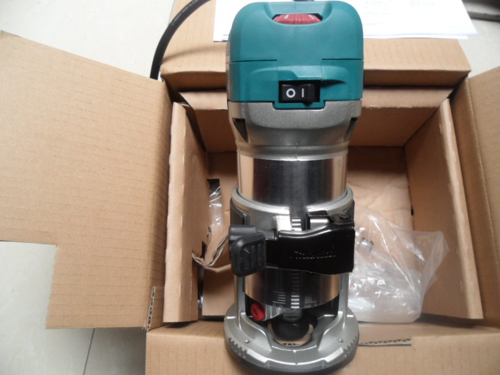 Фрезер макита 0700. Кромочный фрезер makita rt0700c. Погружная база для фрезера makita rt0700c. Фрезер rt0700c. Погружная база для makita rt0700c.